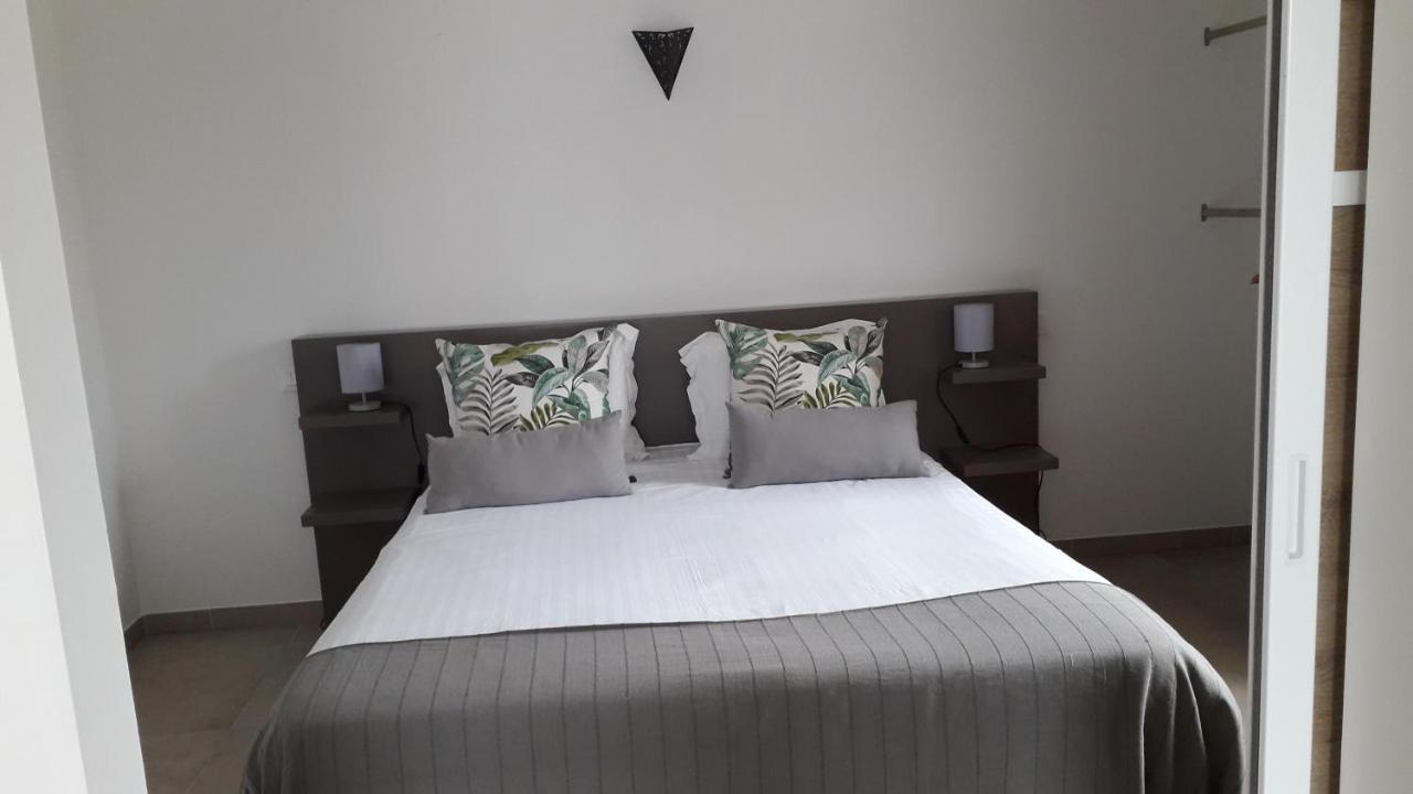 Domaine De Kerbillec Bed & Breakfast