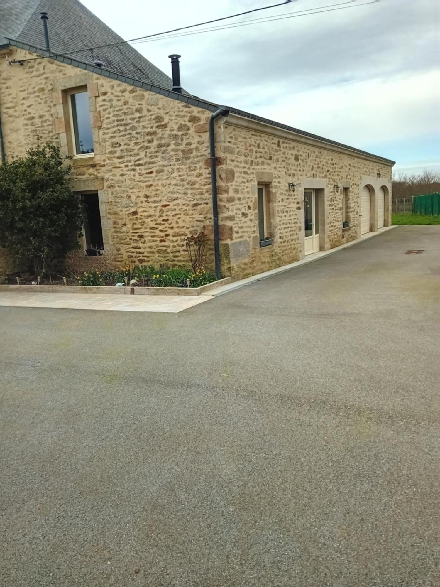 Domaine De Kerbillec Bed & Breakfast