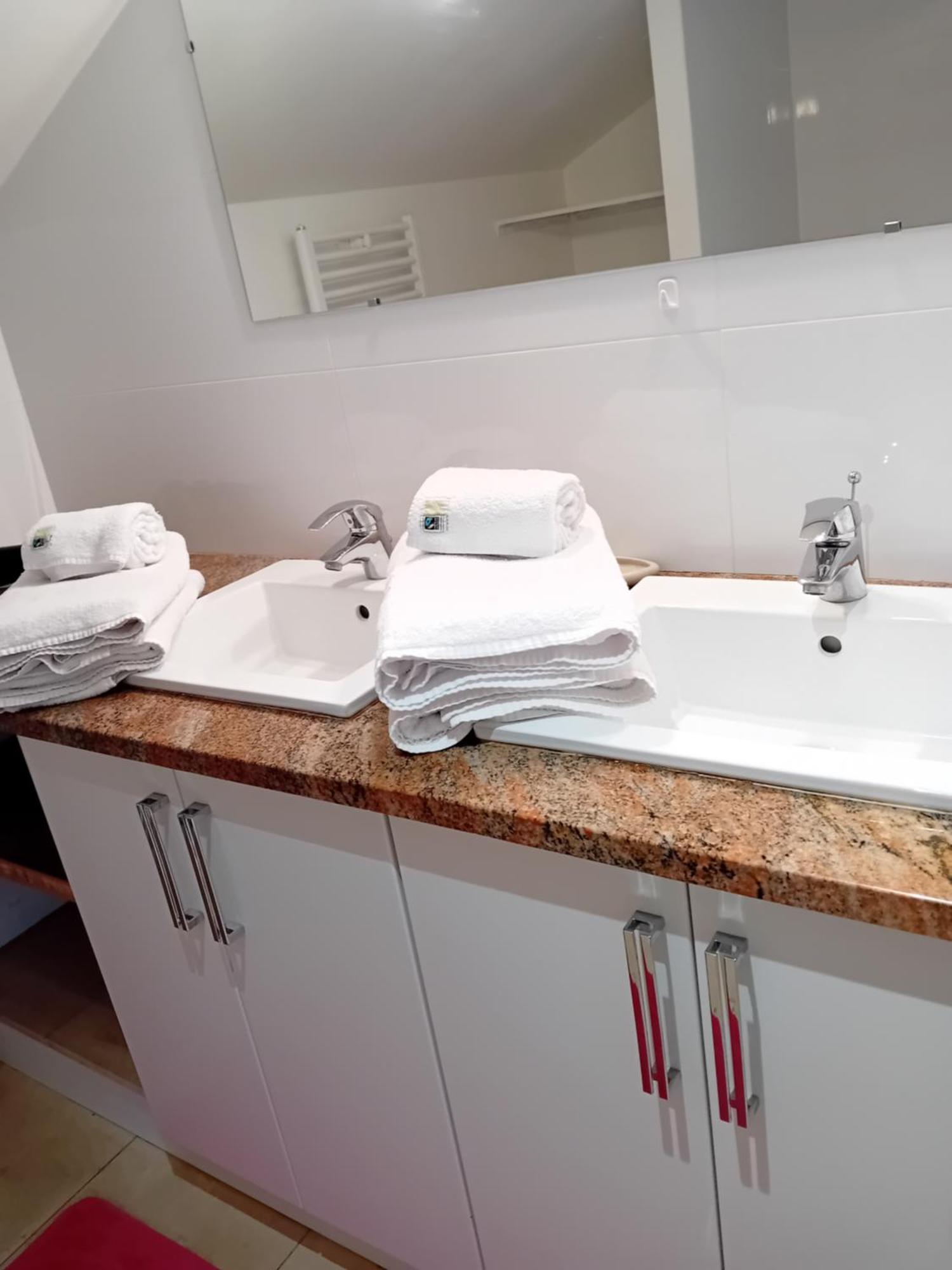 Domaine De Kerbillec Bed and breakfast 3*