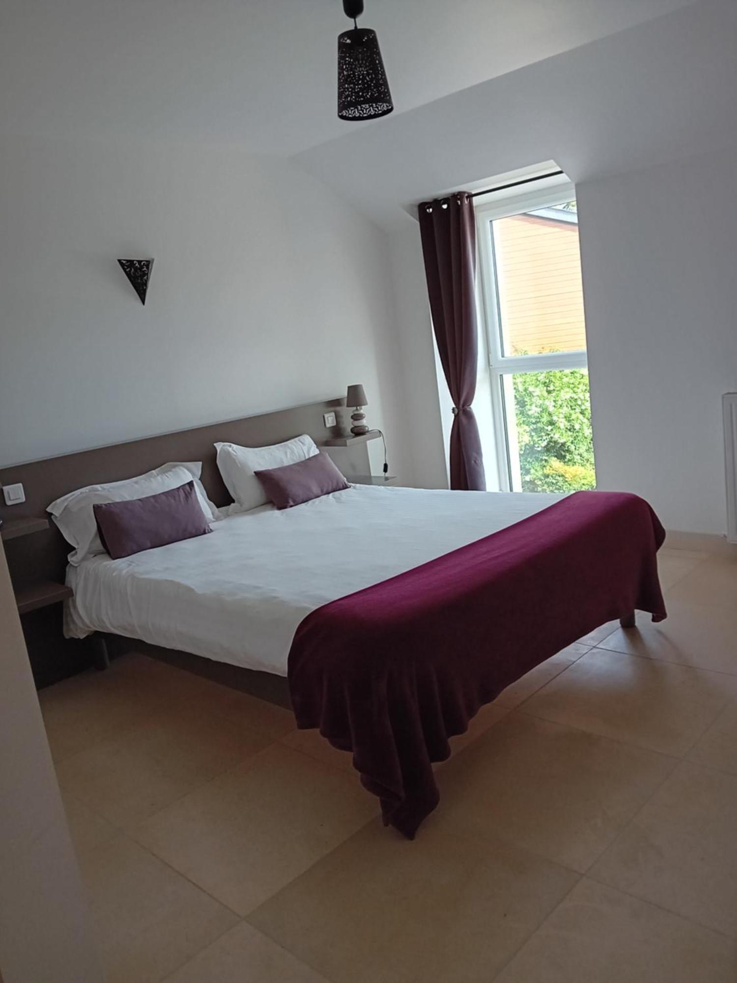 Domaine De Kerbillec Bed and breakfast Theix